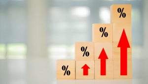 Как сложный процент помогает преумножить капитал на 1000% на простом примере