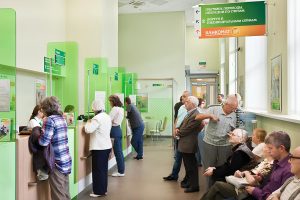 Скандал в Сбербанке: Почему Вклады Пенсионеров Обесцениваются Быстрее Всех