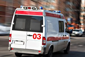Скорая не едет? Шокирующие причины задержек и кому жаловаться, чтобы спасли жизнь!