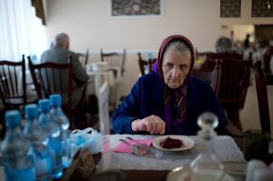 Дом престарелых в России: Позор для семьи или спасение? Правда о государственных интернатах!
