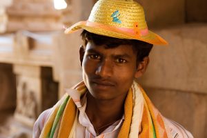 Шокирующий случай: из желудка индуса извлекли ложки и зубные щетки