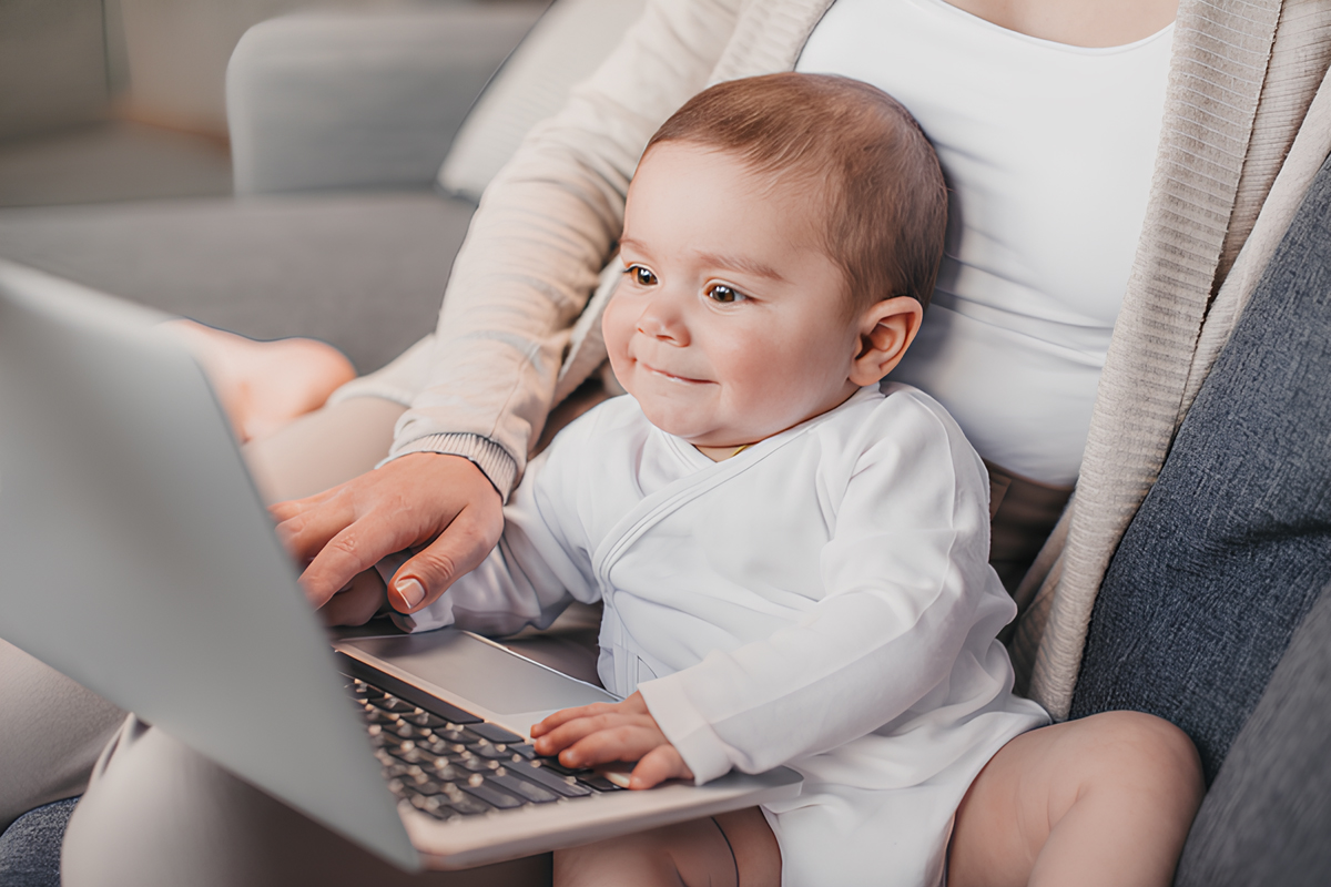 Как совместить материнство и удалённую работу: опыт и лайфхаки