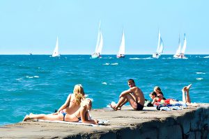 Почему отдых в России стал дороже: сколько теперь стоит тур на Волгу, Кавказ и Сочи